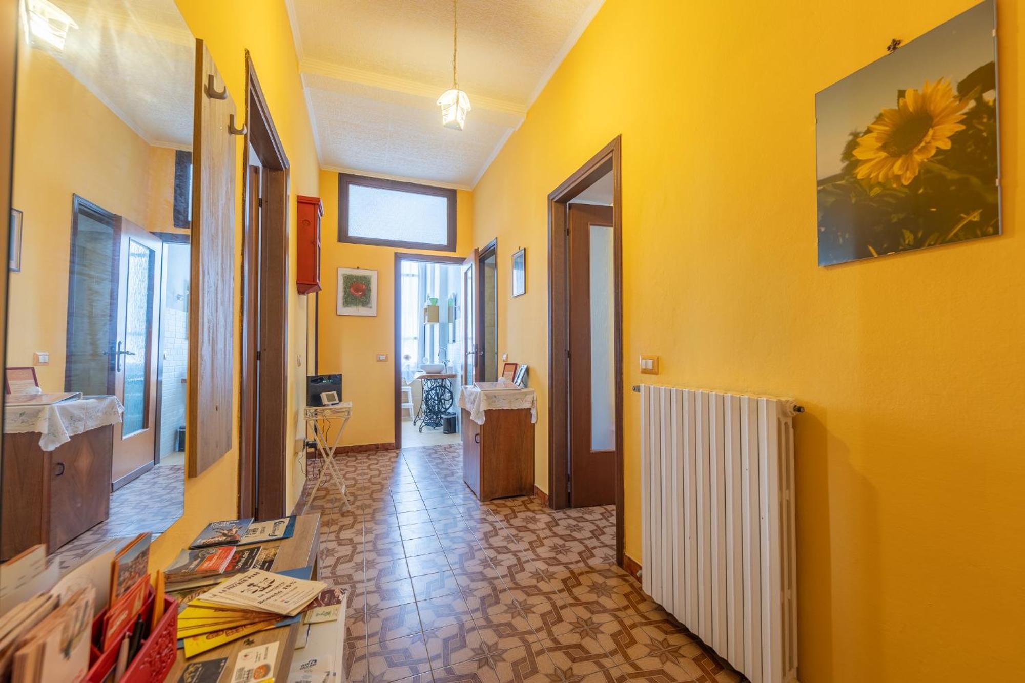 Casa Vacanza Dimora Vincenza Luino Ngoại thất bức ảnh